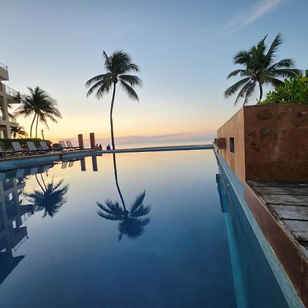 Апарт отель Ocean Front El Faro Reef 304 Плая-дель-Кармен Экстерьер фото