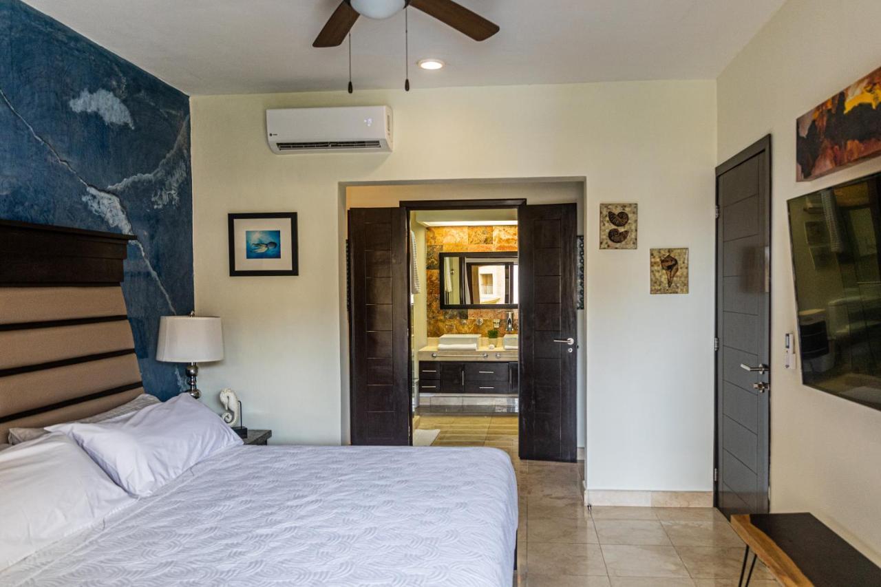 Апарт отель Ocean Front El Faro Reef 304 Плая-дель-Кармен Экстерьер фото